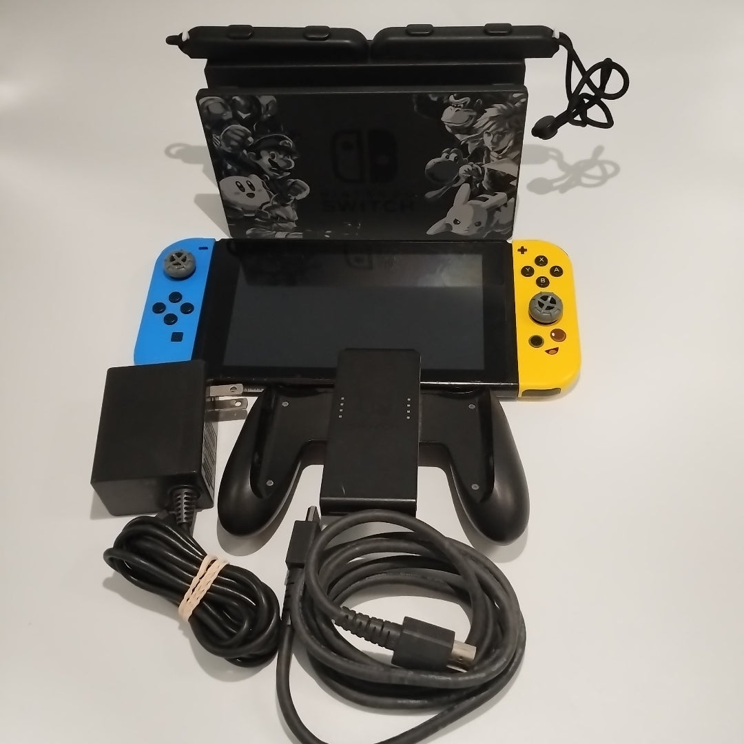 CONSOLA DE VIDEOJUEGO NINTENDO SWITCH 1.1 32 GB (SEMINUEVO)