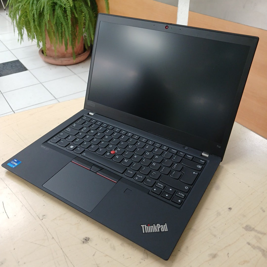 LAPTOP LENOVO THINKPAD T14 GEN 2 (2022) 512 GB SSD 16 GB RAM (SEMINUEVO)