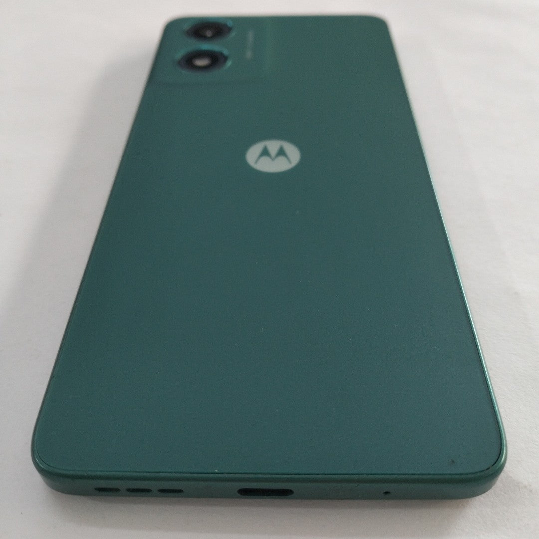 CELULAR MOTOROLA MOTO G04 XT2421-2 (2024) 128 GB 4 GB RAM (SEMINUEVO)