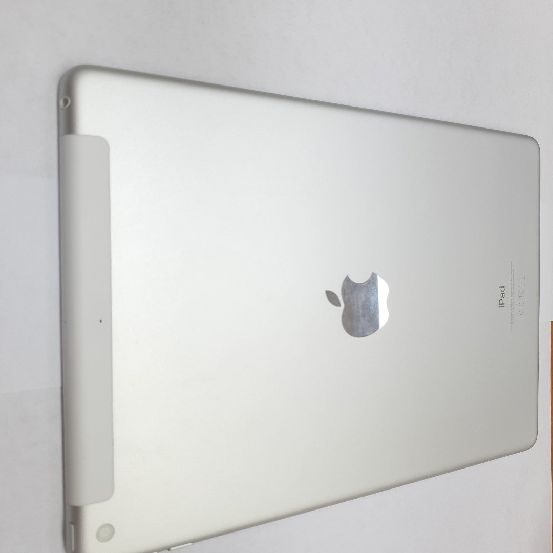 TABLETA APPLE IPAD 9 A2604 256 GB 3 GB RAM (SEMINUEVO)