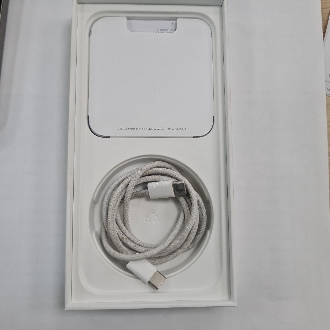 CELULAR APPLE IPHONE 15 PRO MAX A3105 (2023) 256 GB 8 GB RAM (SEMINUEVO)