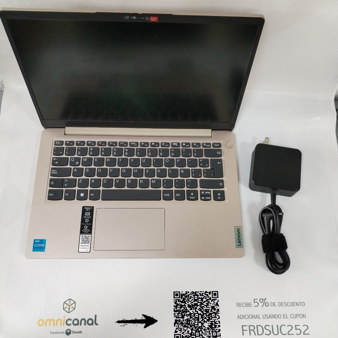 LAPTOP LENOVO IDEAPAD 3 14ITL6 (2022) 1 TB + 256 GB SSD 8 GB RAM (SEMINUEVO)