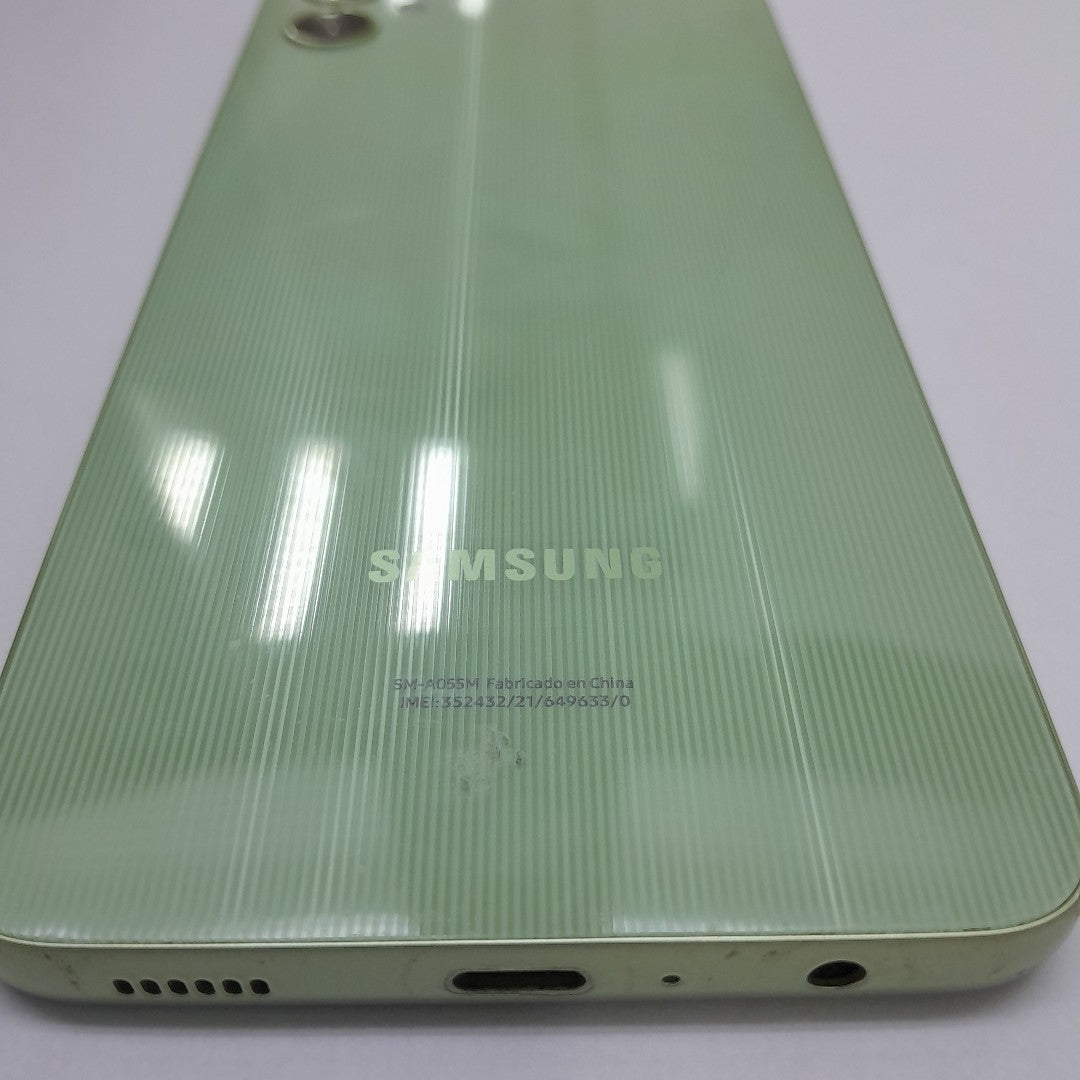 CELULAR SAMSUNG GALAXY A05 SM-A055M (2023) 64 GB 4 GB RAM (SEMINUEVO)