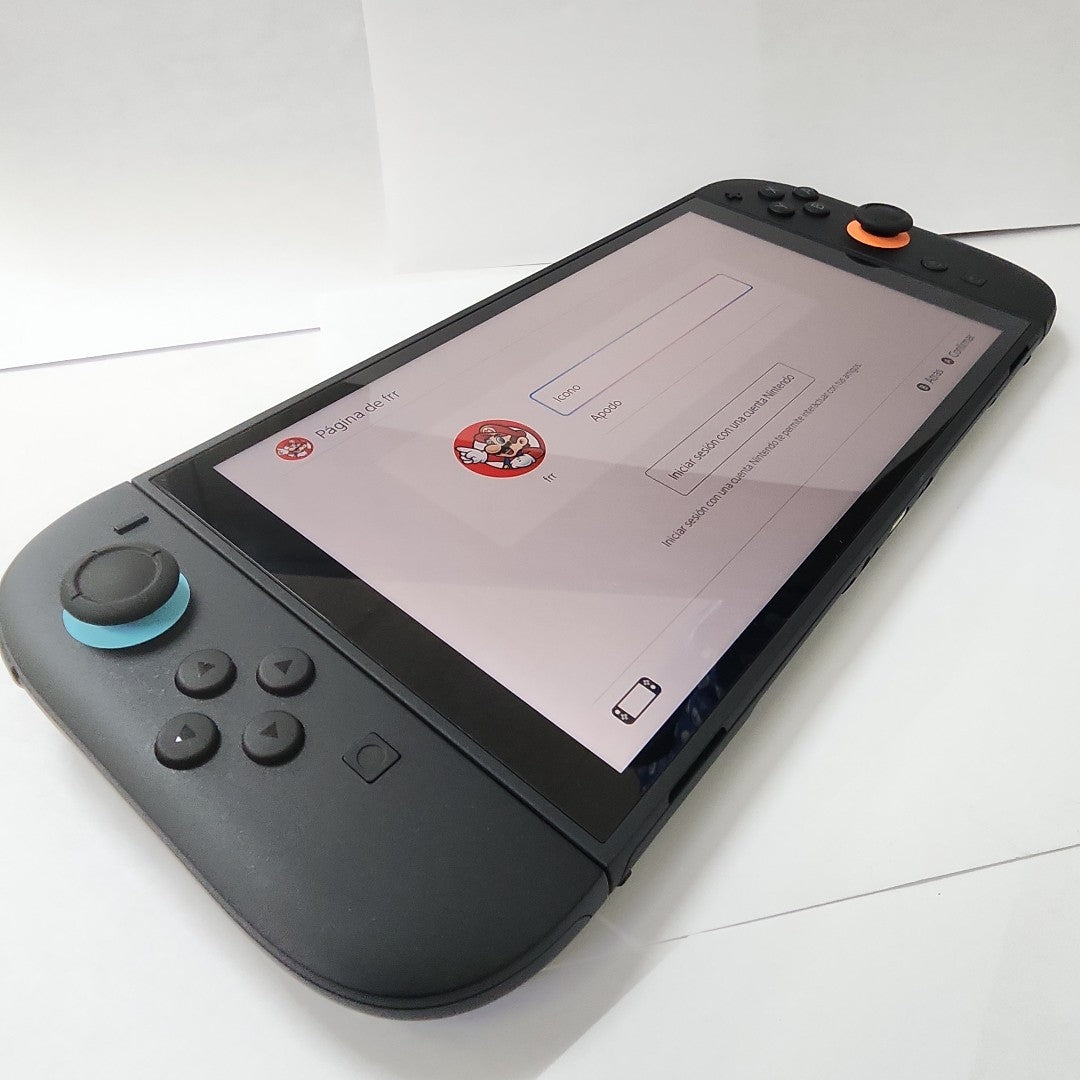 CONSOLA DE VIDEOJUEGO NINTENDO SWITCH 2 256 GB (SEMINUEVO)