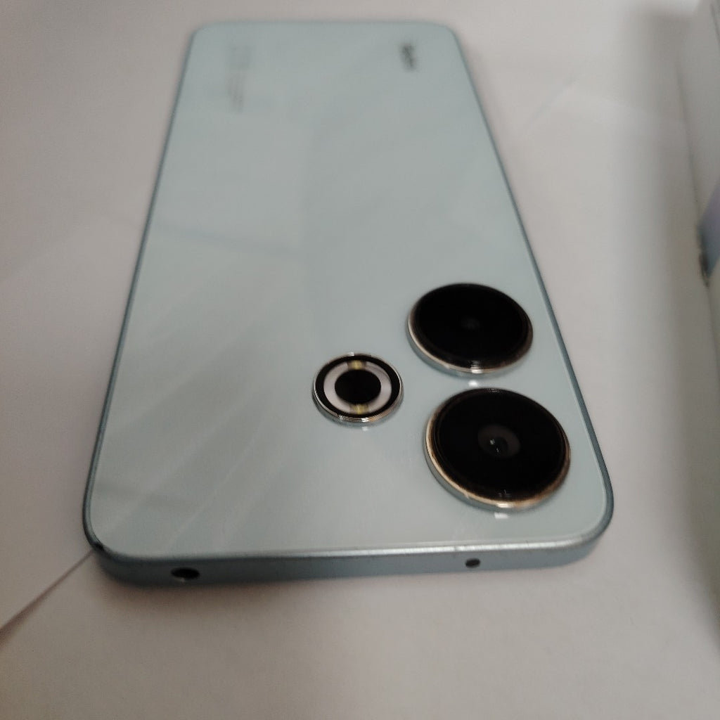 CELULAR XIAOMI REDMI 13 24049RN28L (2024) 256 GB 8 GB RAM (SEMINUEVO)