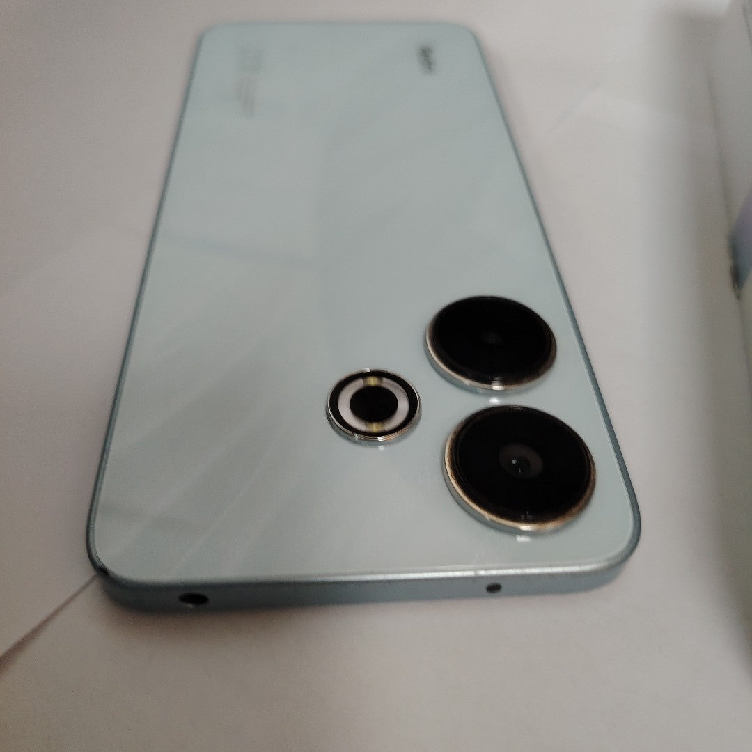 CELULAR XIAOMI REDMI 13 24049RN28L (2024) 256 GB 8 GB RAM (SEMINUEVO)