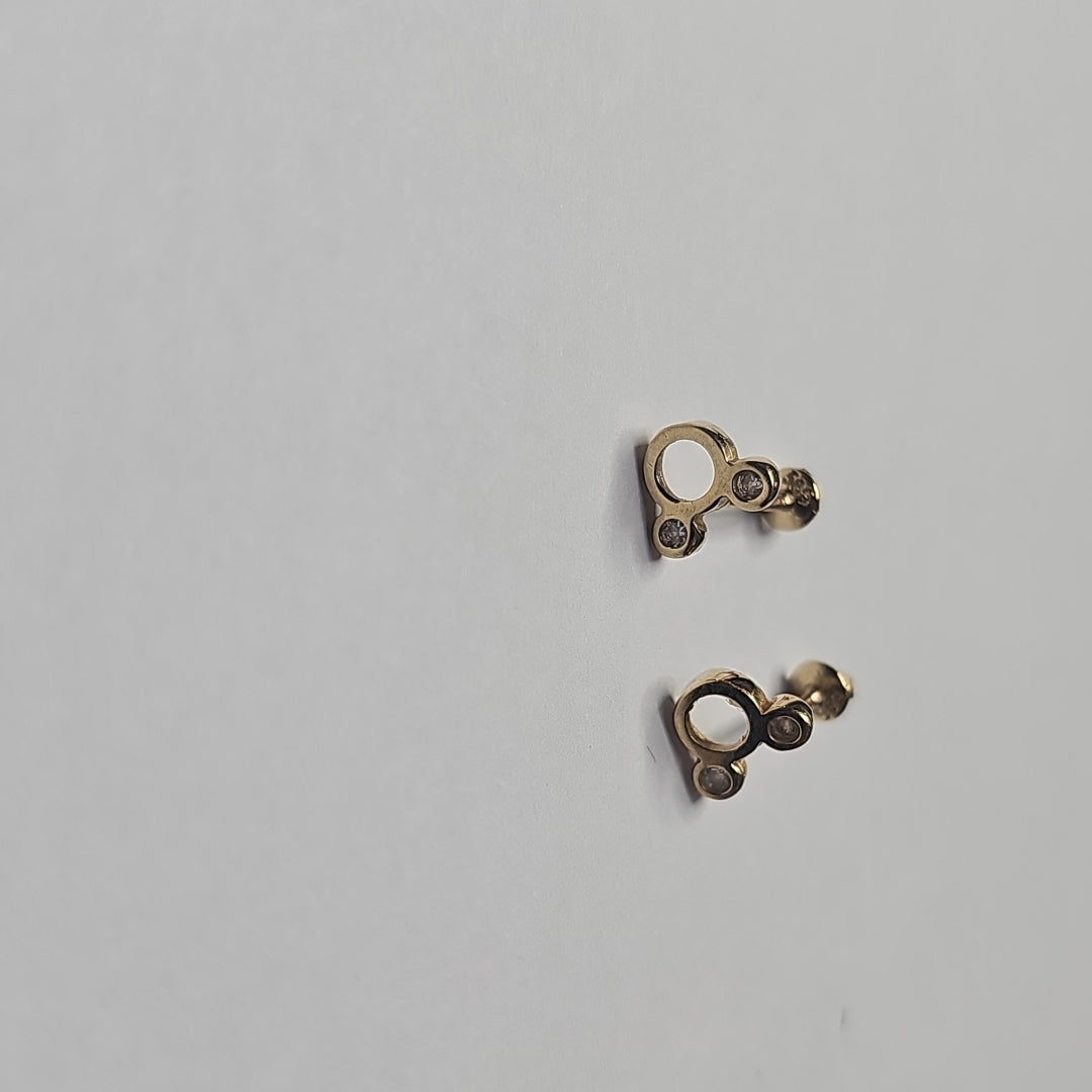 BROQUELES PAR. ORO. 14 K 0.6 GRMS (SEMINUEVO)
