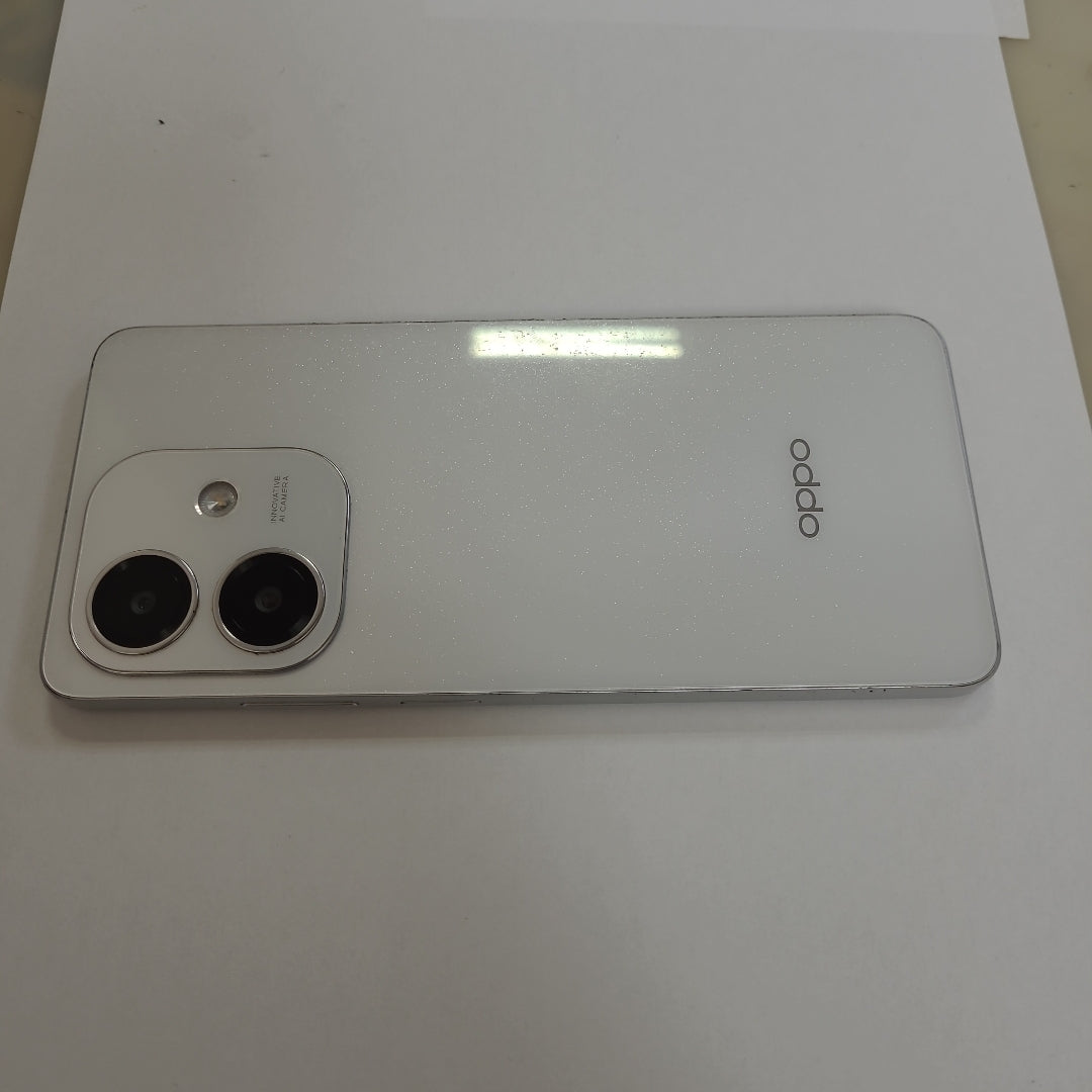 CELULAR OPPO  A60 CPH3669 256 GB 8 GB RAM (SEMINUEVO)