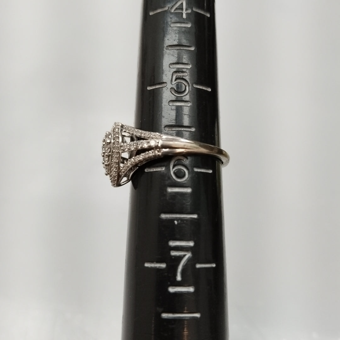 ANILLITO. ORO BLANCO. 10 K 2.5 GRMS (SEMINUEVO)