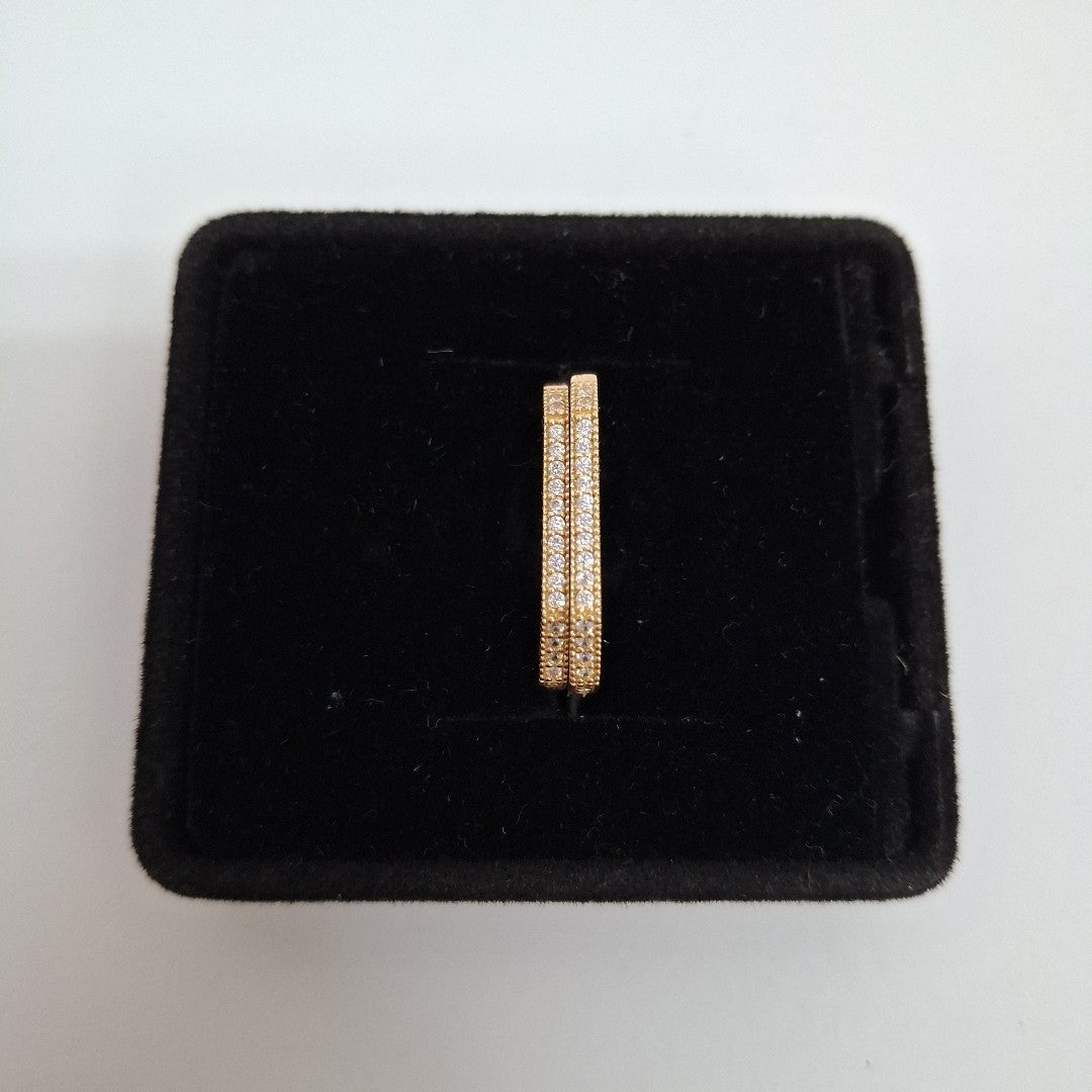 HUGGIES ORO 14K 2.6 (NUEVO)