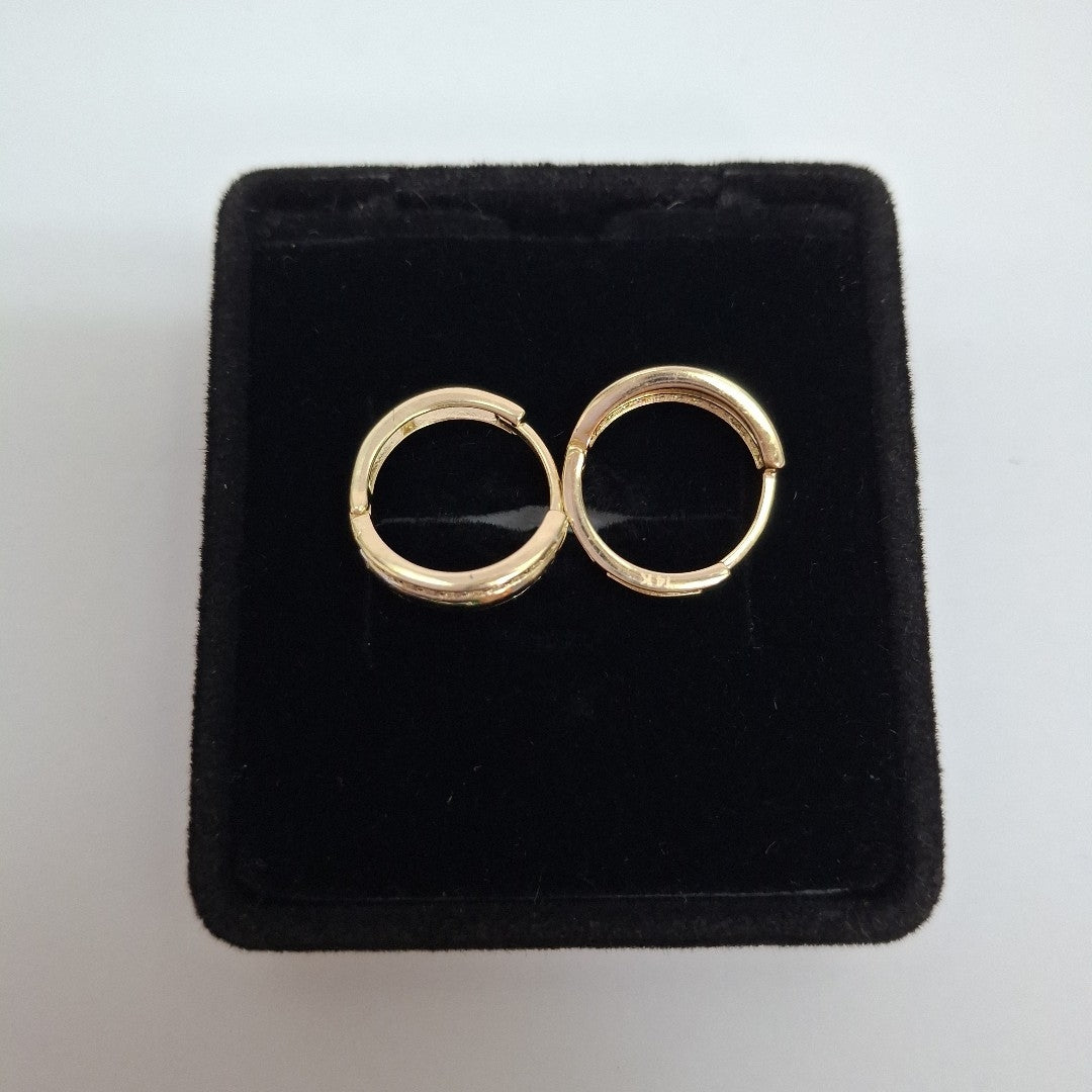HUGGIES ORO 14K 2.7 (NUEVO)