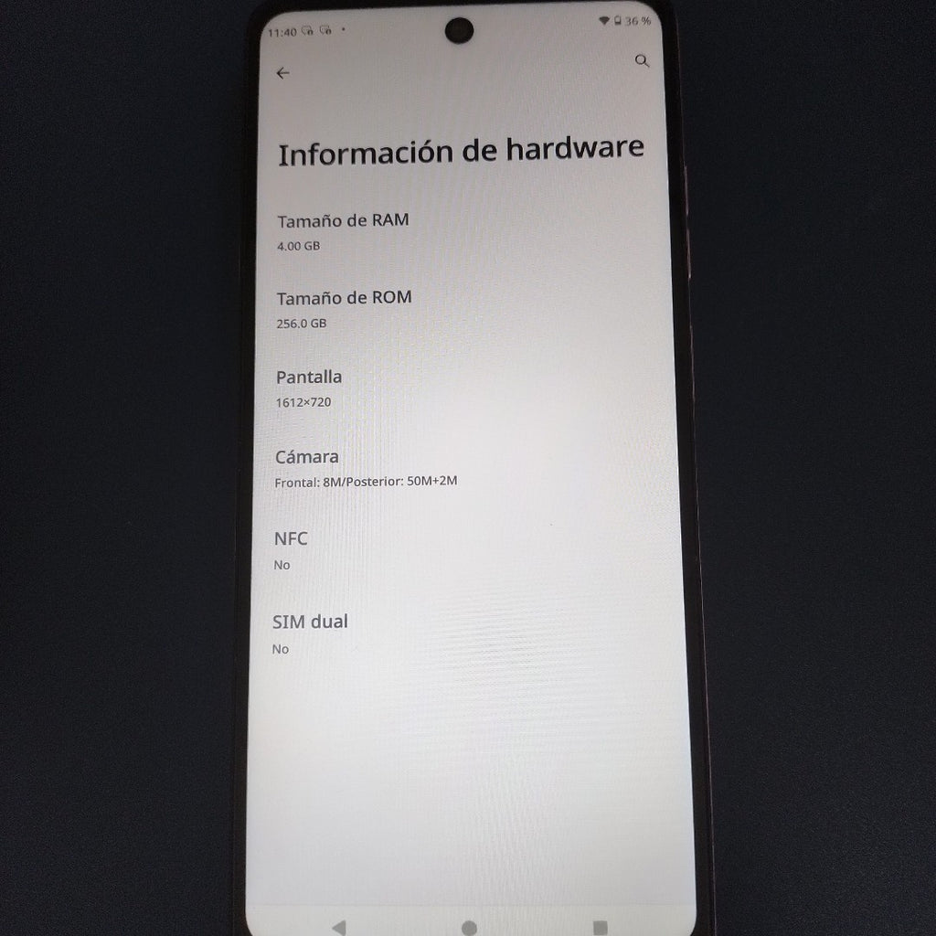 CELULAR MOTOROLA MOTO G24 XT2423-1 (2024) 256 GB 4 GB RAM (SEMINUEVO)