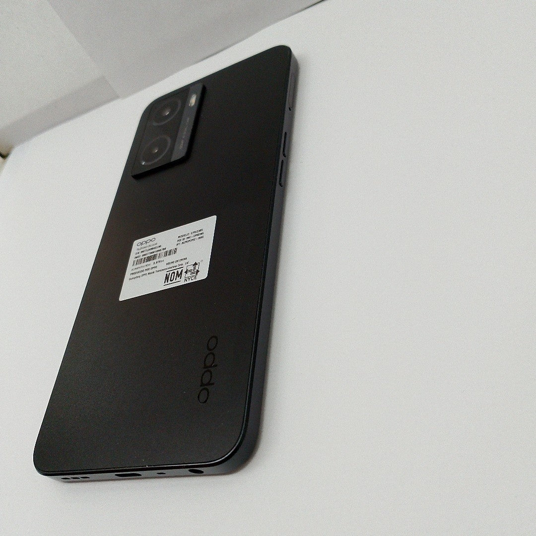 CELULAR OPPO  A77 CPH2385 128 GB 4 GB RAM (SEMINUEVO)