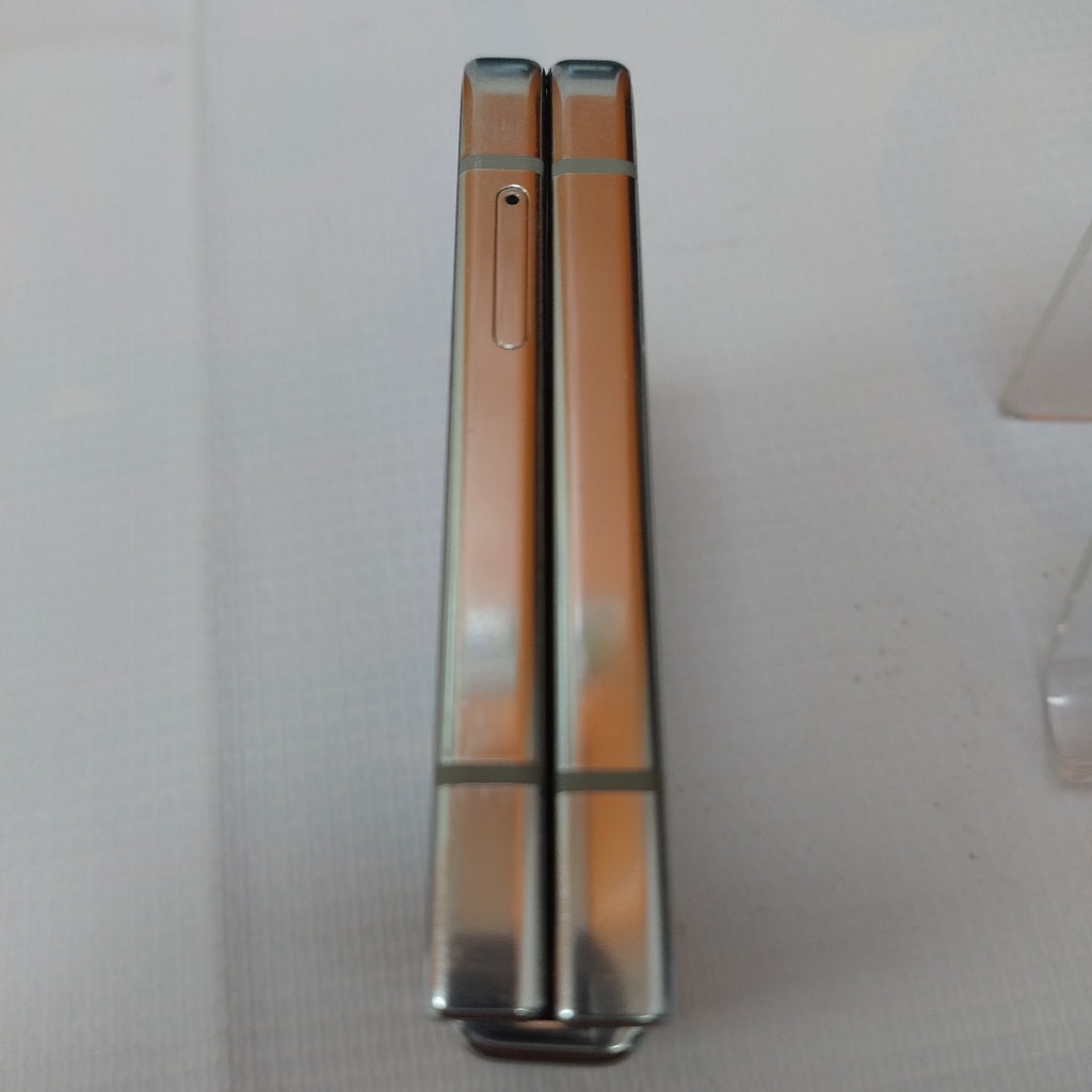 CELULAR SAMSUNG GALAXY Z FLIP 5 SM-F731B (2023) 256 GB 8 GB RAM