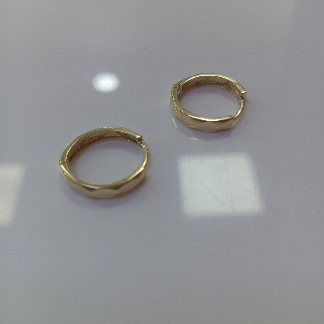HUGGIES ORO 14K 1.5 (NUEVO)