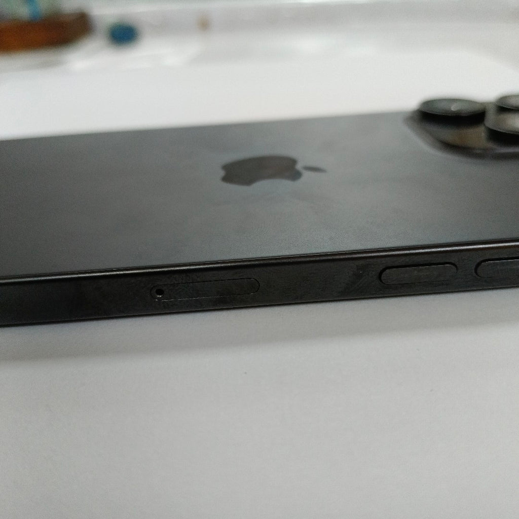 CELULAR APPLE IPHONE 15 PRO MAX A3105 (2023) 1 TB 8 GB RAM (SEMINUEVO)
