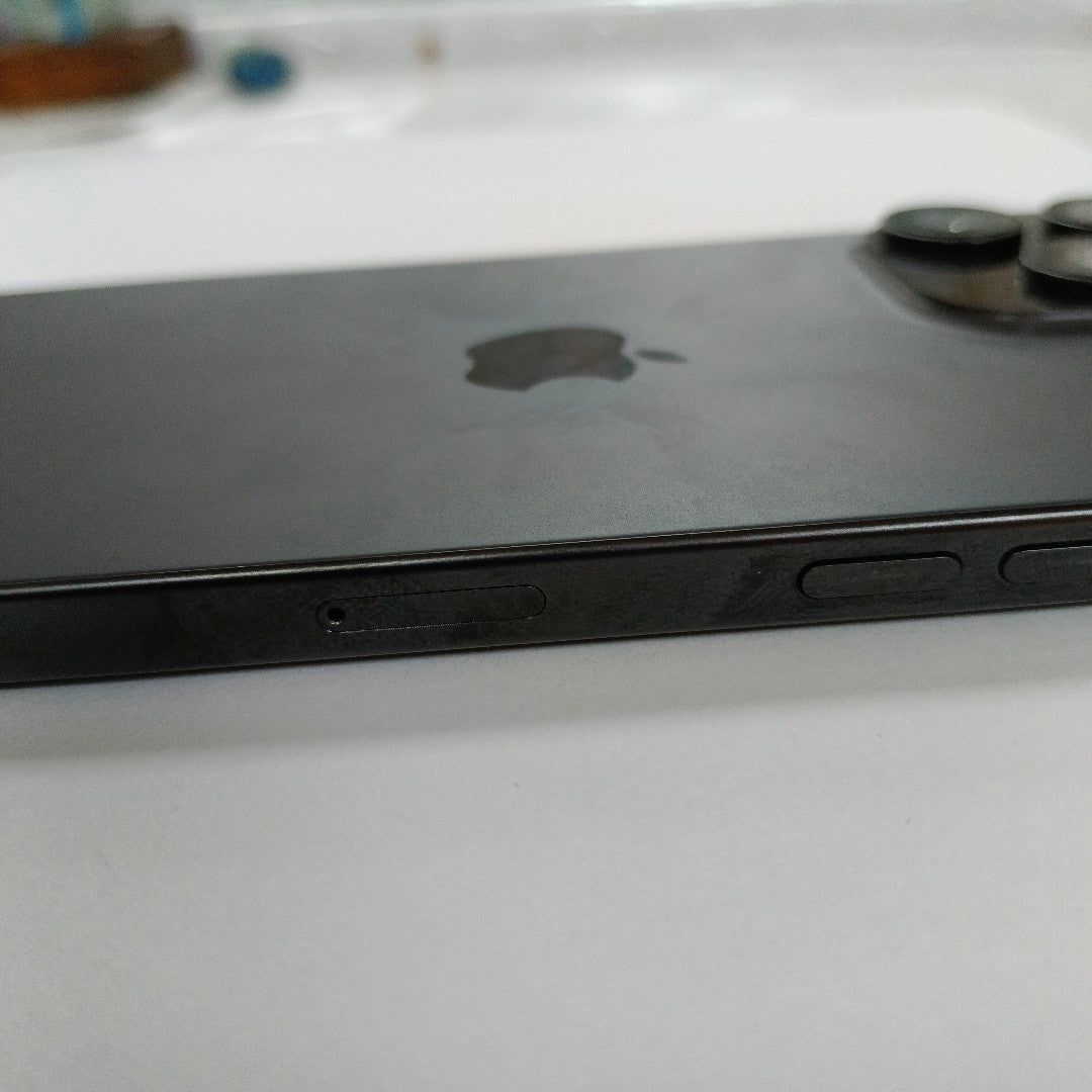 CELULAR APPLE IPHONE 15 PRO MAX A3105 (2023) 1 TB 8 GB RAM (SEMINUEVO)