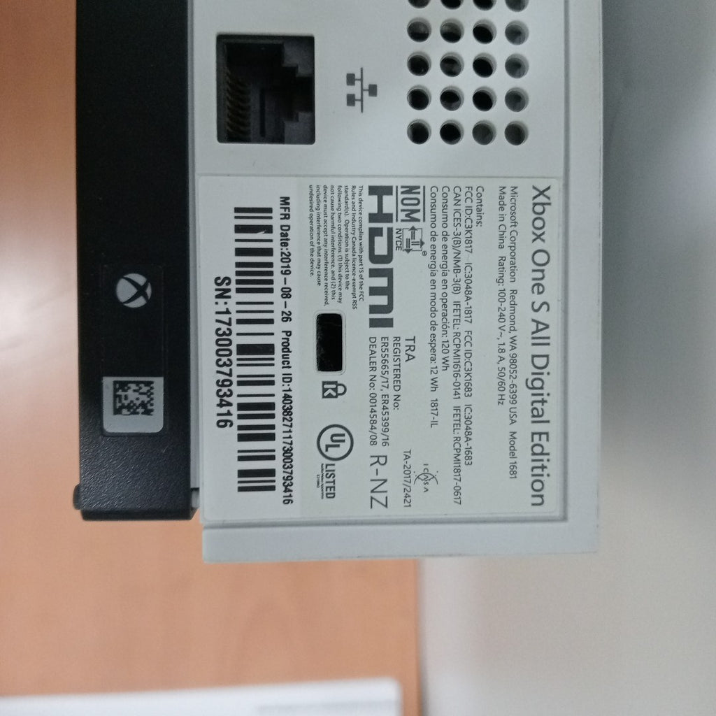 CONSOLA DE VIDEOJUEGO MICROSOFT XBOX ONE S ALL DIGITAL 1 TB (SEMINUEVO)