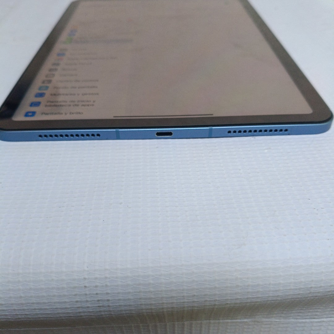 TABLETA APPLE IPAD AIR 5 A2589 64 GB 8 GB RAM (SEMINUEVO)