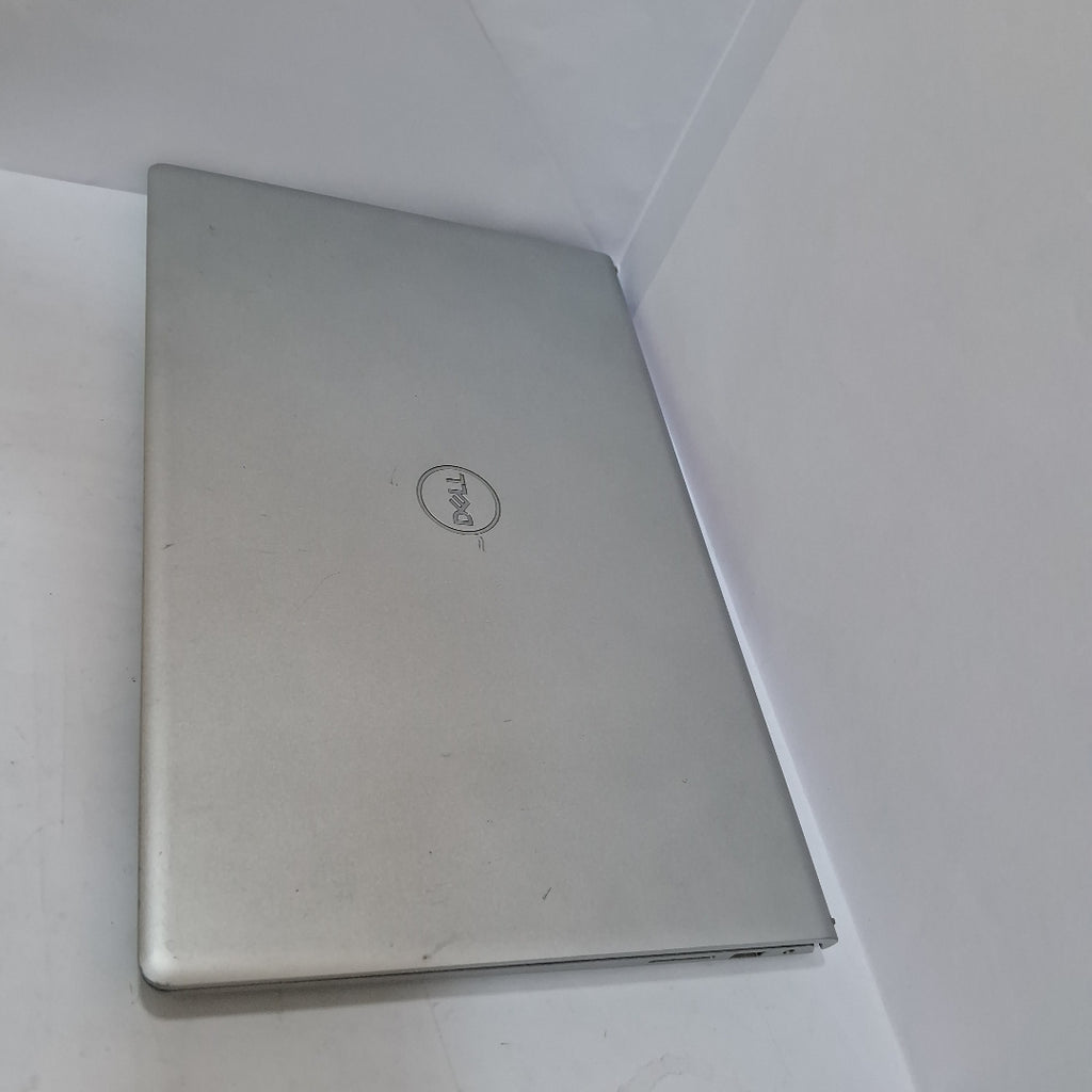 LAPTOP DELL INSPIRON 15 3515 (2022) 256 GB SSD 8 GB RAM (SEMINUEVO)