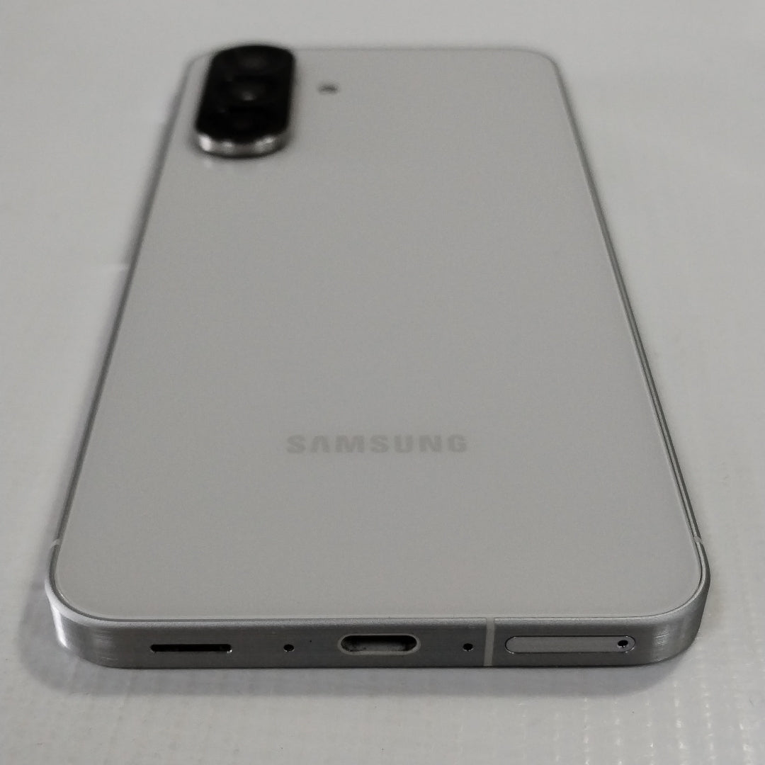 CELULAR SAMSUNG GALAXY A56 SM-A566E (2025) 256 GB 8 GB RAM (SEMINUEVO)