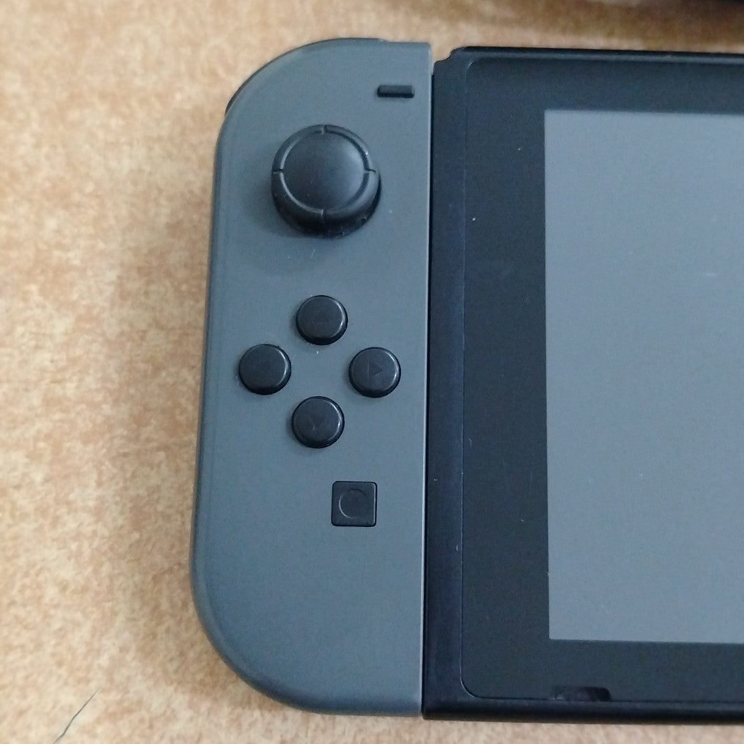 CONSOLA DE VIDEOJUEGO NINTENDO SWITCH 32 GB (SEMINUEVO)