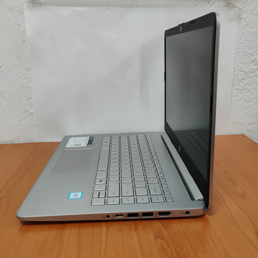 LAPTOP HP 14-DQ6011DX (2025) 128 GB SSD 4 GB RAM (SEMINUEVO)