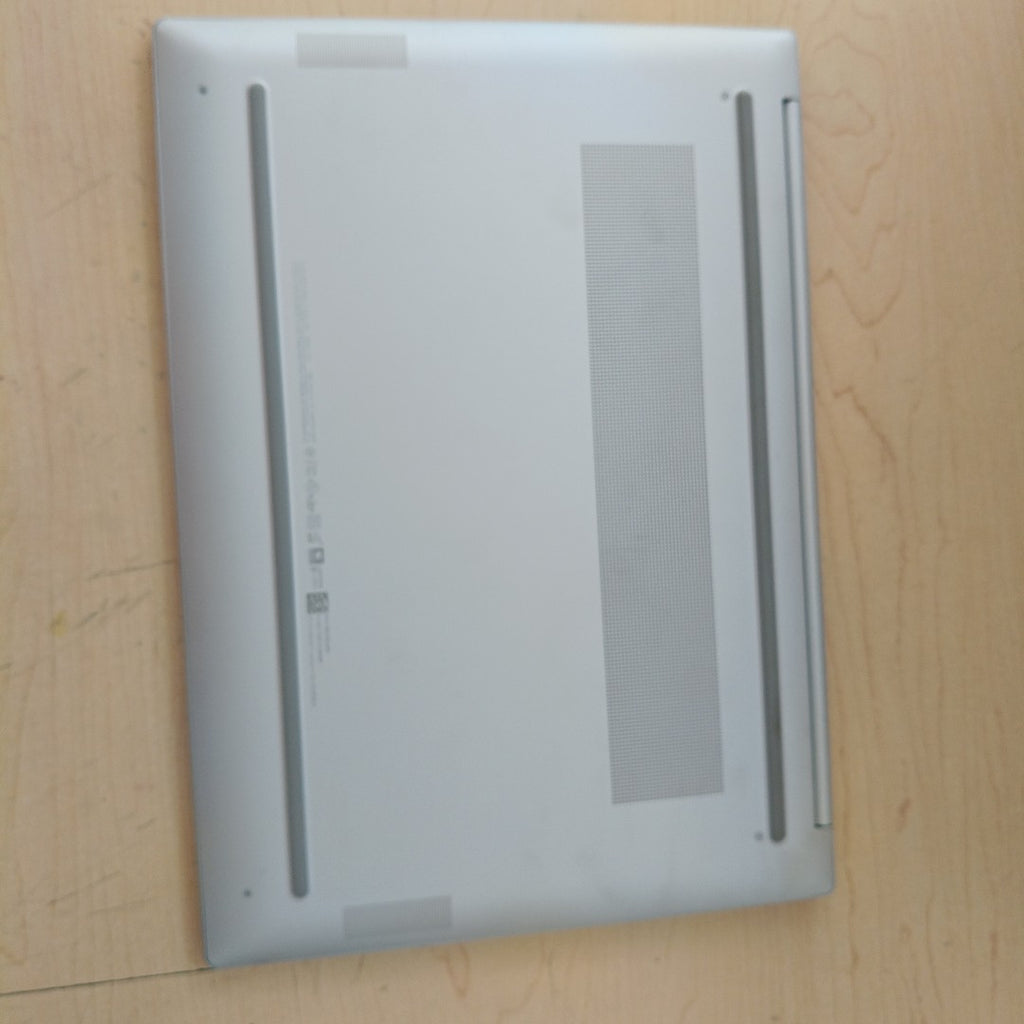 LAPTOP HP OMNIBOOK 5 AI 16-AF1050LA (2025) 1 TB SSD 16 GB RAM