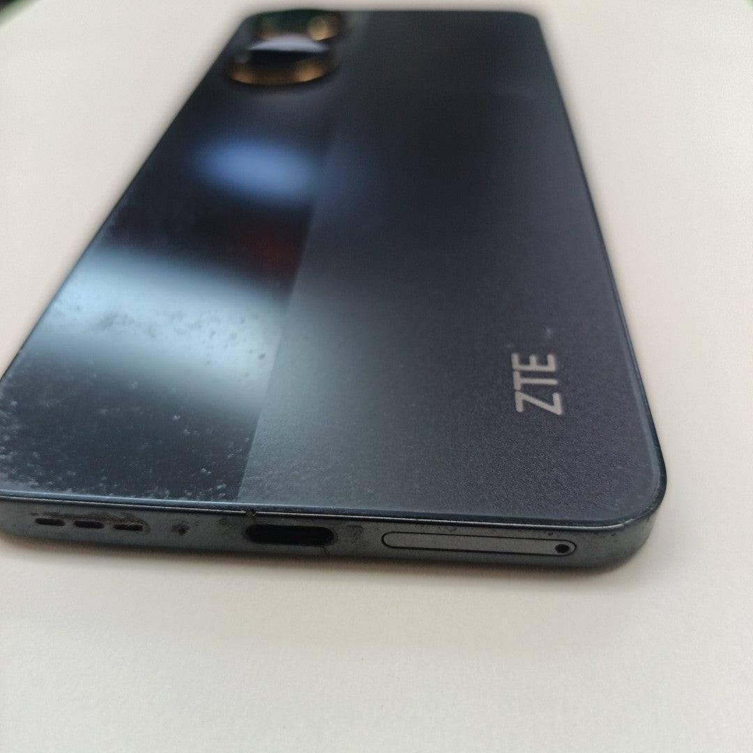 CELULAR ZTE AXON 40 SE 9047 (2022) 128 GB 4 GB RAM