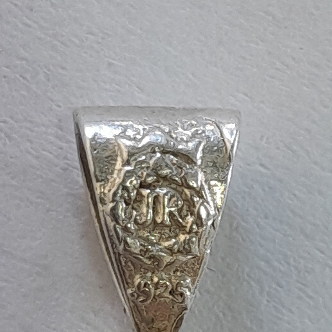 DIJE. PLATA. 3.7 GRMS (SEMINUEVO)