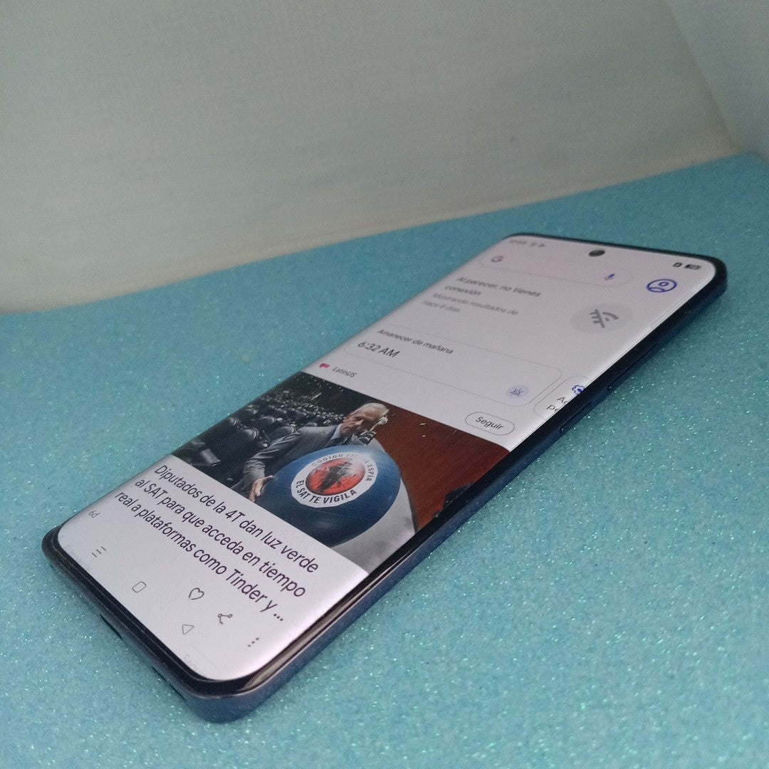 CELULAR OPPO   RENO12 5G CPH2625 (2024) 512 GB 12 GB RAM (SEMINUEVO)