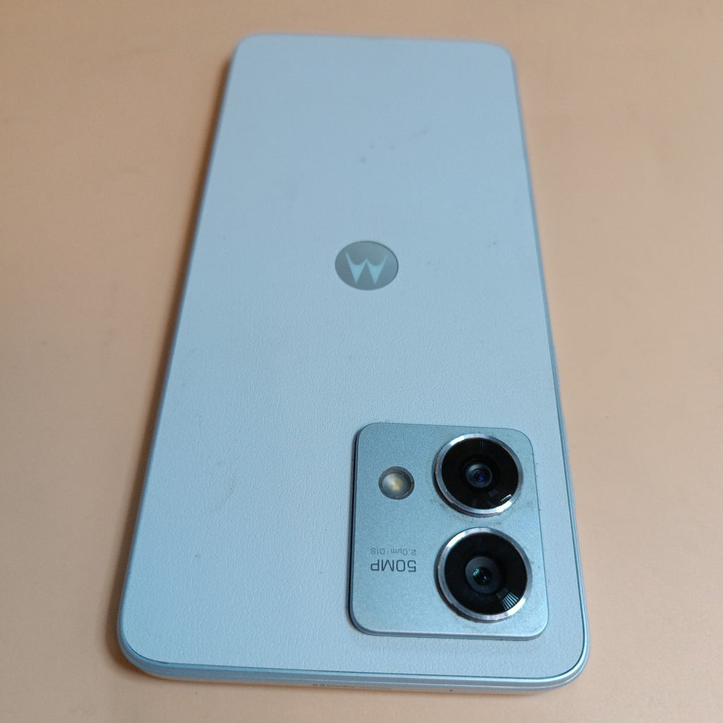 CELULAR MOTOROLA MOTO G84 XT2347-1 (2023) 256 GB 8 GB RAM (SEMINUEVO)