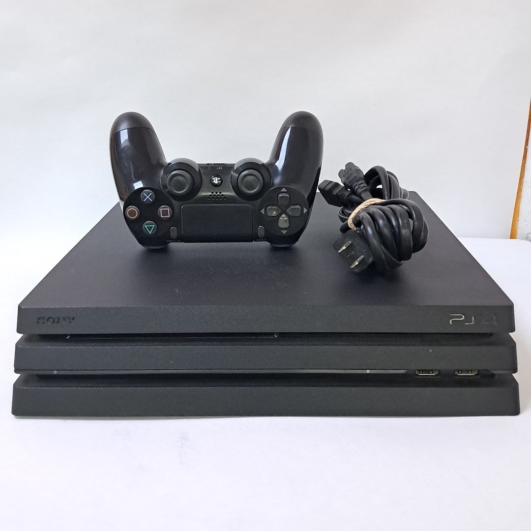 CONSOLA DE VIDEOJUEGO SONY PS4 PRO 1 TB (SEMINUEVO)