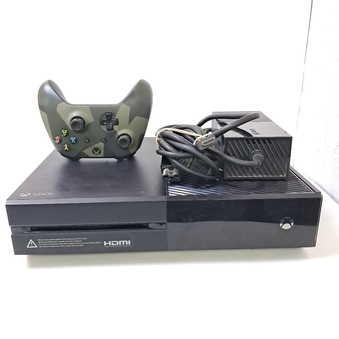 CONSOLA DE VIDEOJUEGO MICROSOFT XBOX ONE 1 TB (SEMINUEVO)