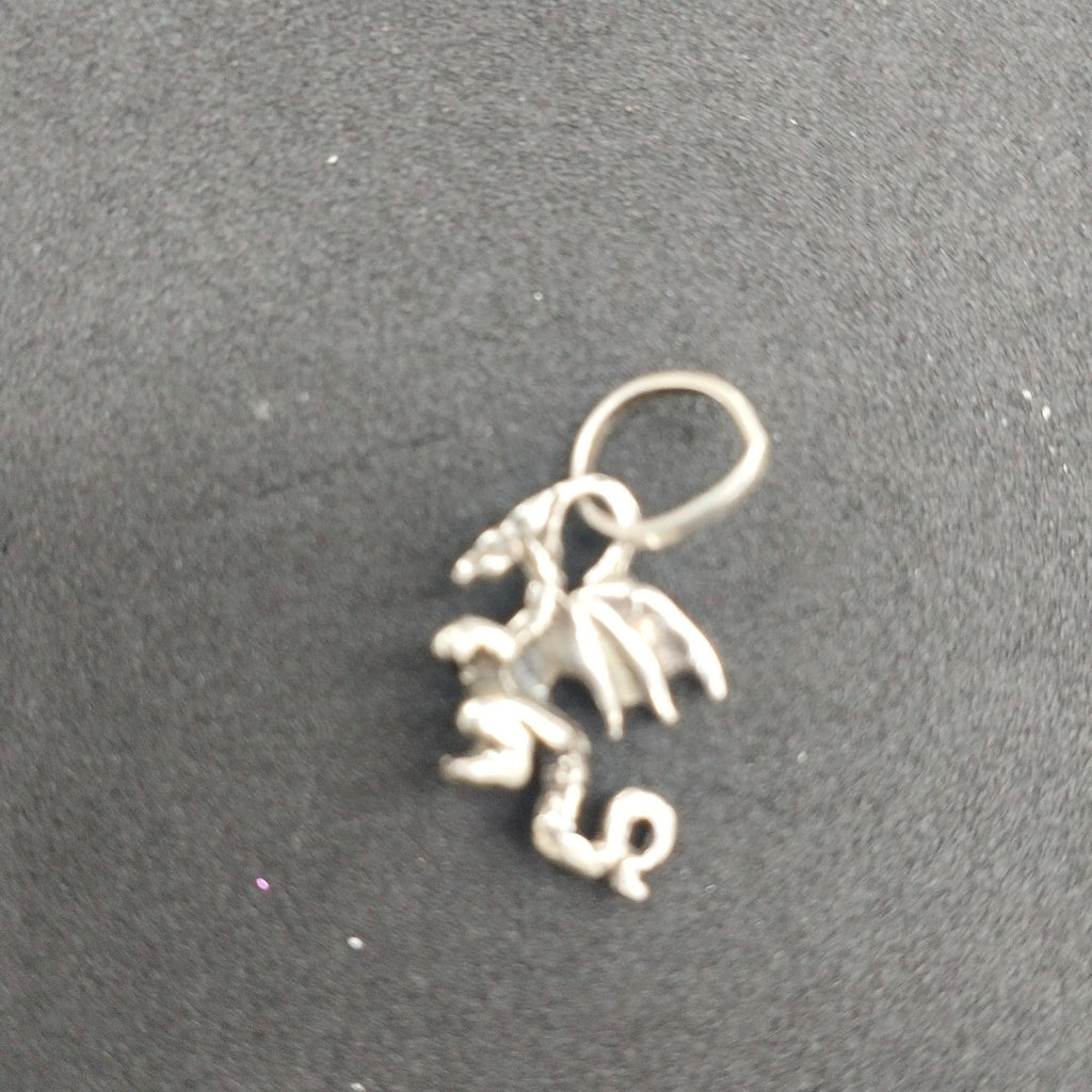 DIJE. PLATA. 20.6 GRMS (SEMINUEVO)