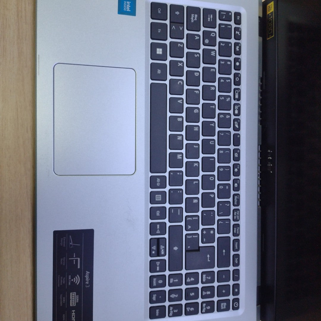 LAPTOP ACER ASPIRE 3 A315-35-C3RU (2022) 1 TB 8 GB RAM (SEMINUEVO)