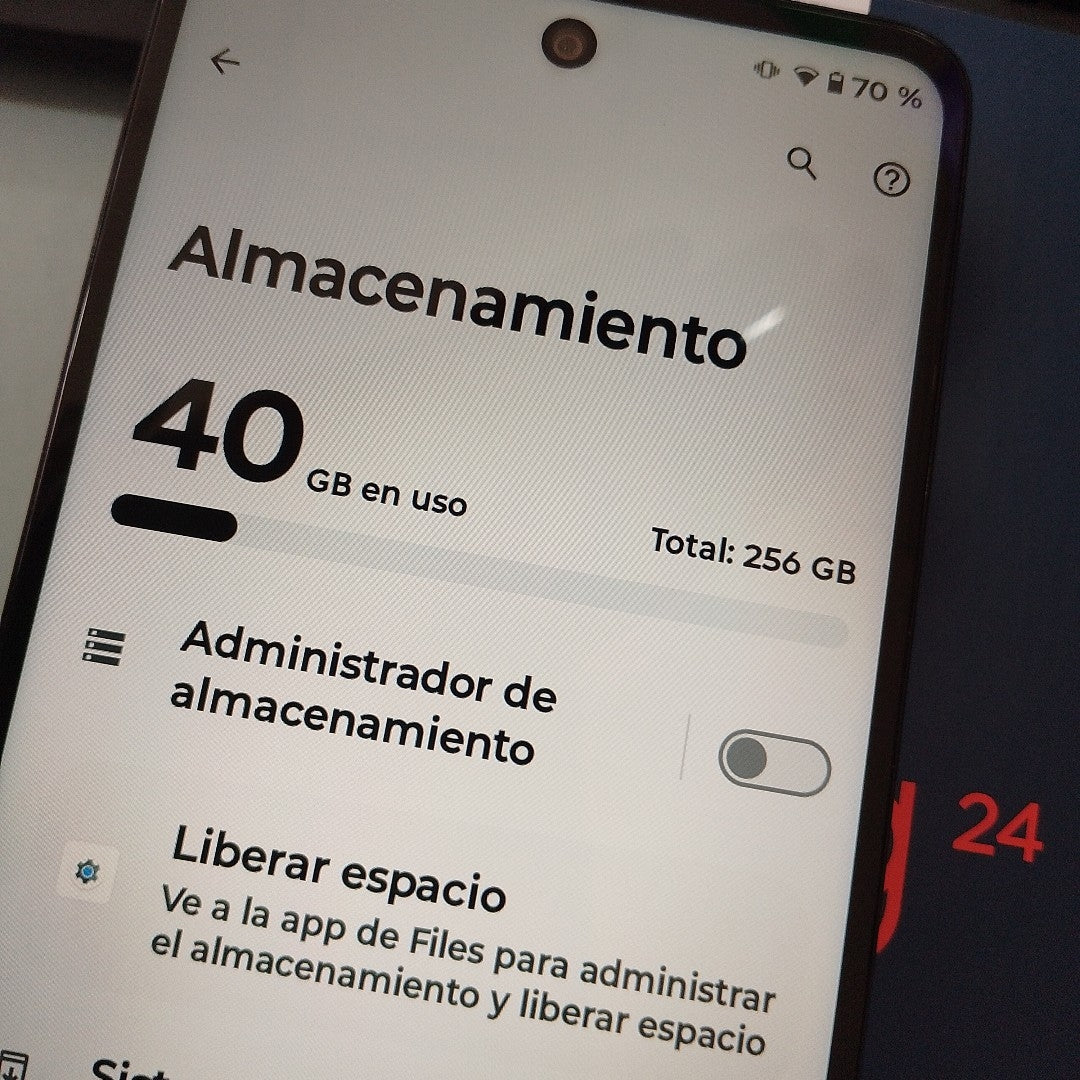 CELULAR MOTOROLA MOTO G24 POWER XT2425-1 (2024) 256 GB 4 GB RAM (SEMINUEVO)