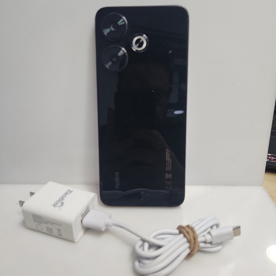 CELULAR XIAOMI REDMI 13 24049RN28L (2024) 256 GB 8 GB RAM (SEMINUEVO)