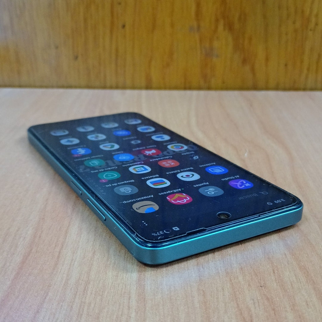 CELULAR OPPO  A5 CPH2727 (2025) 256 GB 4 GB RAM (SEMINUEVO)