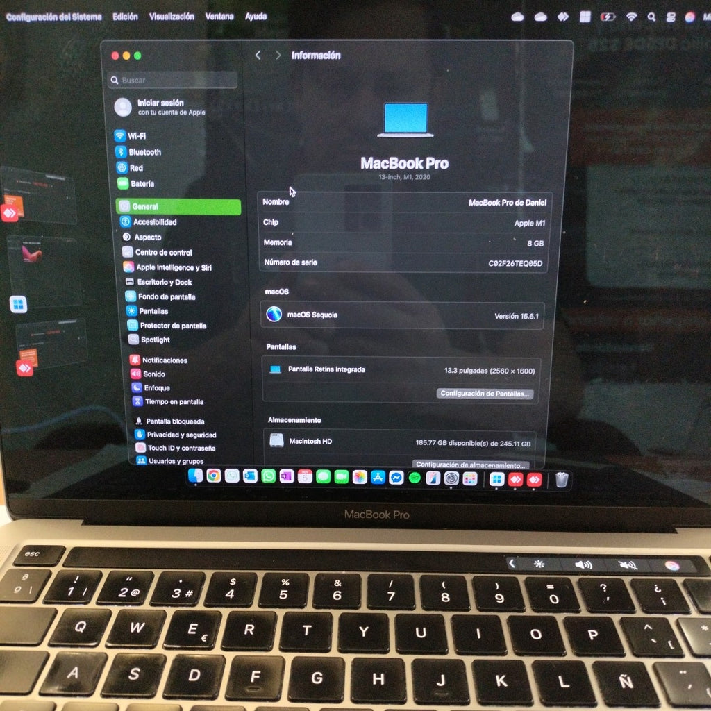 LAPTOP APPLE MACBOOK PRO 13" 2020 3.2 A2338 256 GB SSD 8 GB RAM (SEMINUEVO)