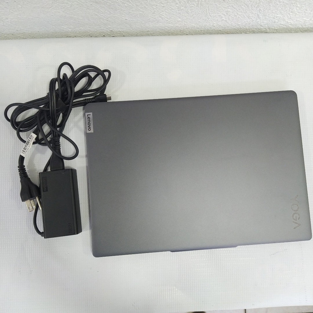 LAPTOP LENOVO YOGA SLIM 6 14IRP8 (2023) 512 GB SSD 16 GB RAM (SEMINUEVO)