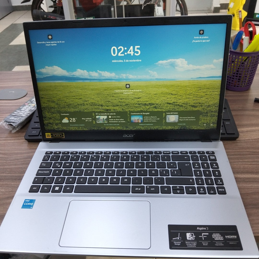 LAPTOP ACER ASPIRE 3 A315-59-314H (2022) 256 GB SSD 8 GB RAM (SEMINUEVO)