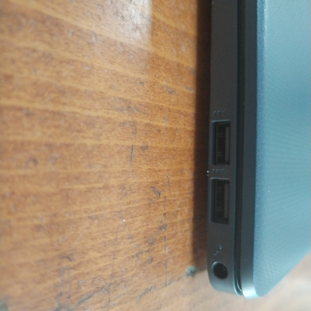 LAPTOP HP 255 G8 (2024) 256 GB SSD 8 GB RAM