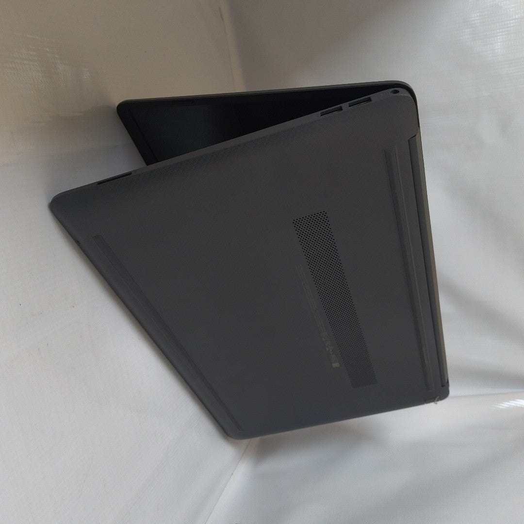 LAPTOP HP 15-DW1056LA (2022) 256 GB SSD 8 GB RAM (SEMINUEVO)