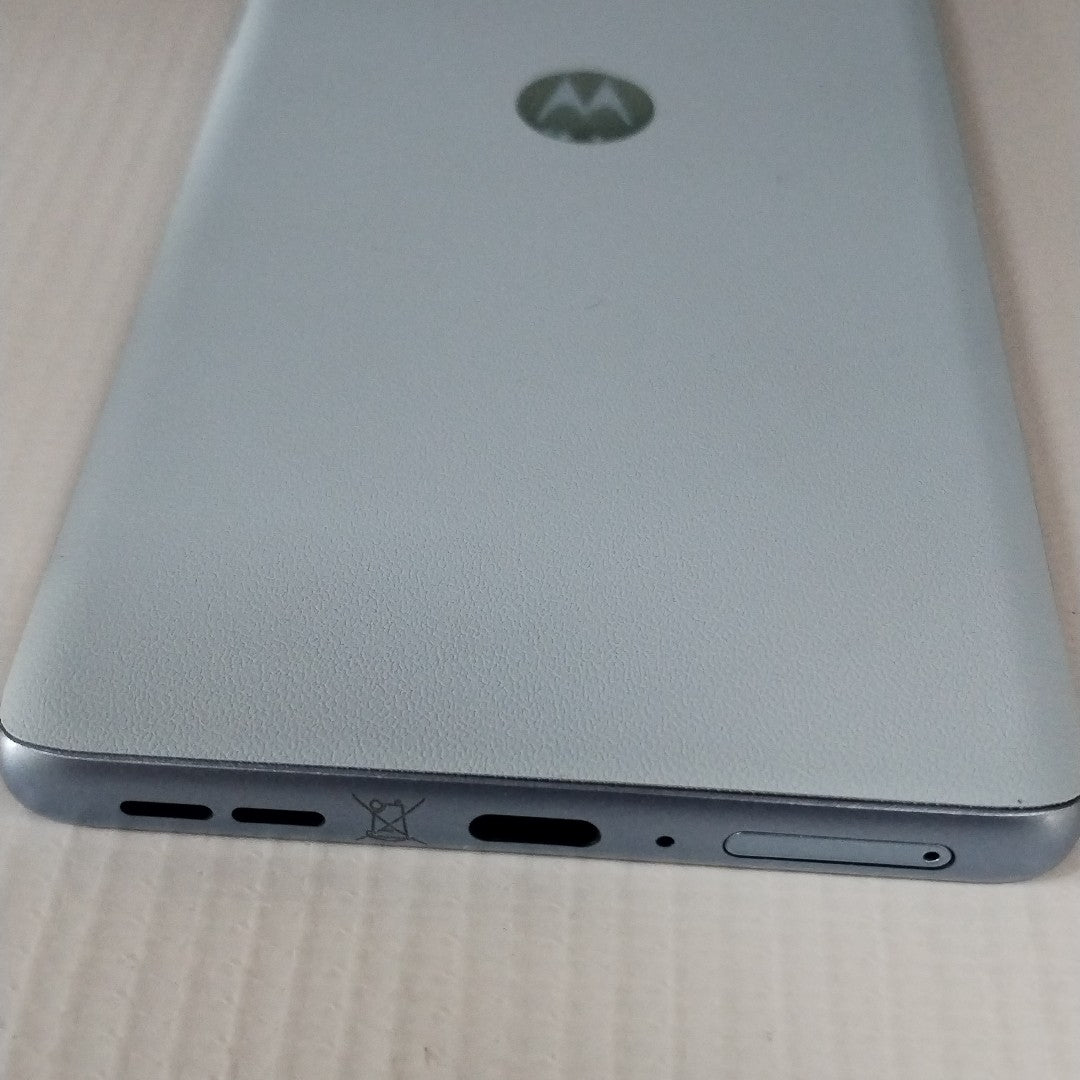 CELULAR MOTOROLA EDGE 50 FUSION XT2429-1 256 GB 8 GB RAM (SEMINUEVO)