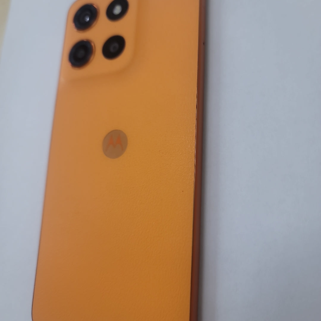 CELULAR MOTOROLA MOTO G15 XT2521-2 (2025) 256 GB 4 GB RAM (SEMINUEVO)