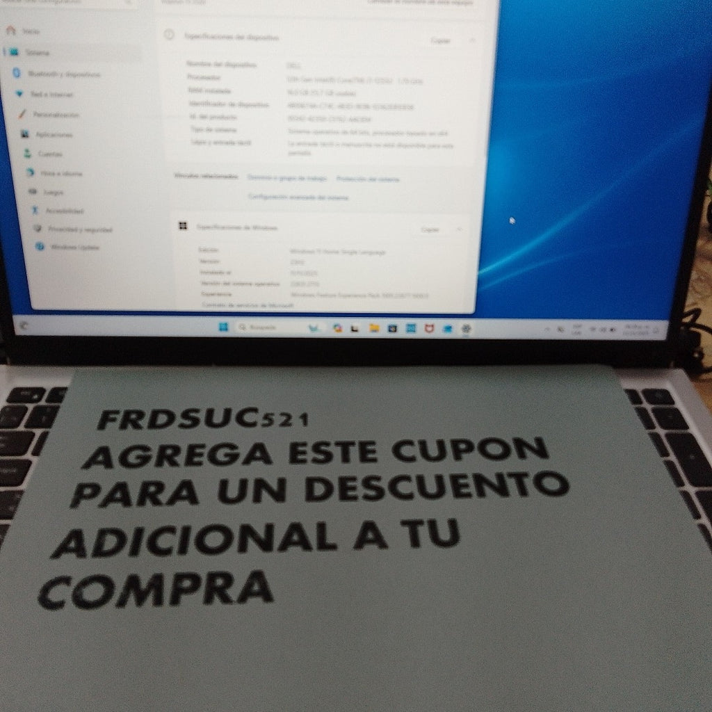 LAPTOP DELL INSPIRON 15 3520 (2024) 512 GB SSD 16 GB RAM (SEMINUEVO)