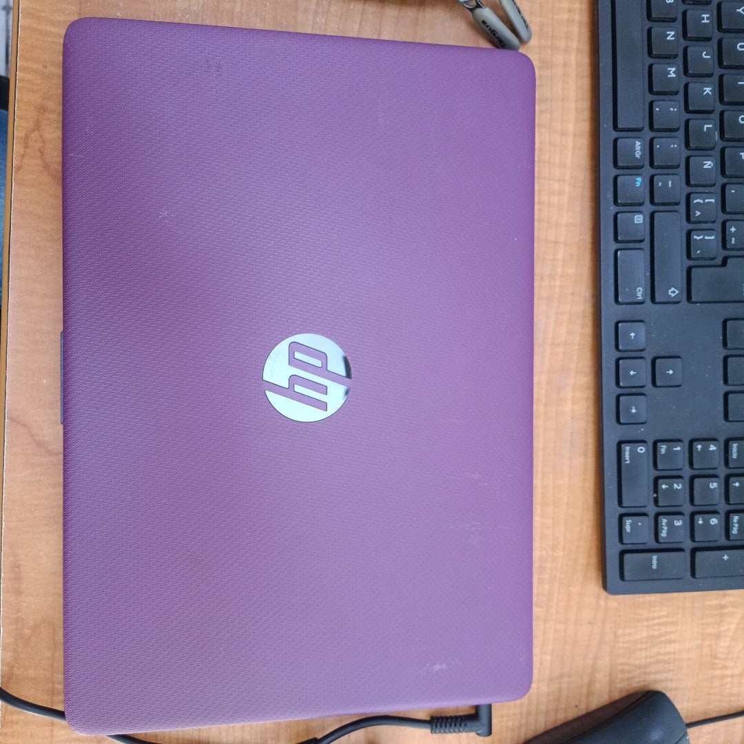 LAPTOP HP 14-FQ1005LA (2022) 256 GB SSD 8 GB RAM (SEMINUEVO)