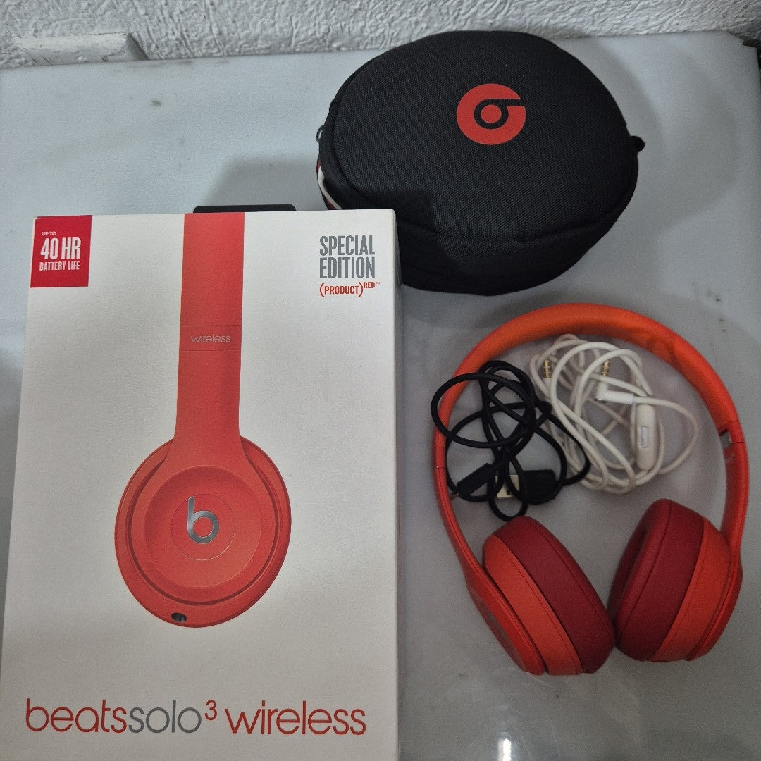 AUDIFONOS BEATS SOLO 3 INALAMBRICO ON EAR (SEMINUEVO)