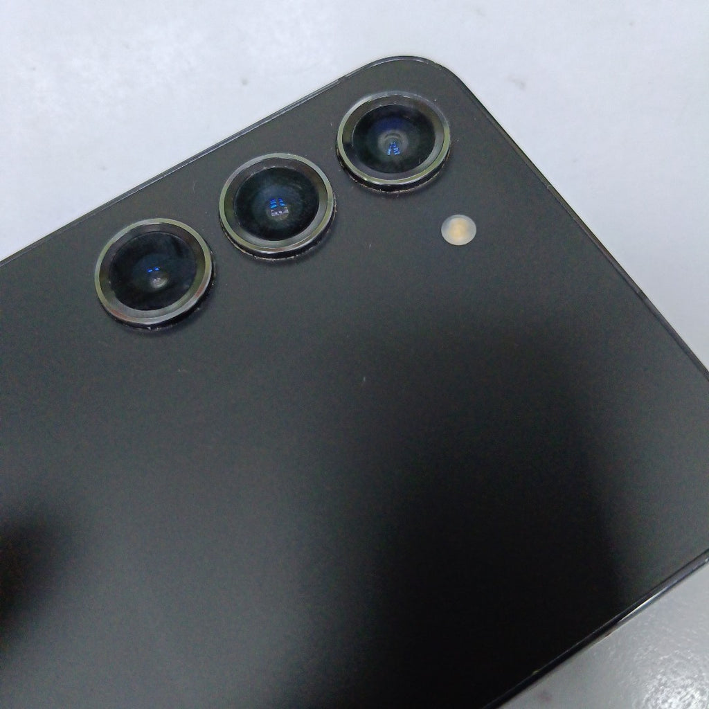 CELULAR SAMSUNG GALAXY S23 SM-S911B 128 GB 8 GB RAM (SEMINUEVO)